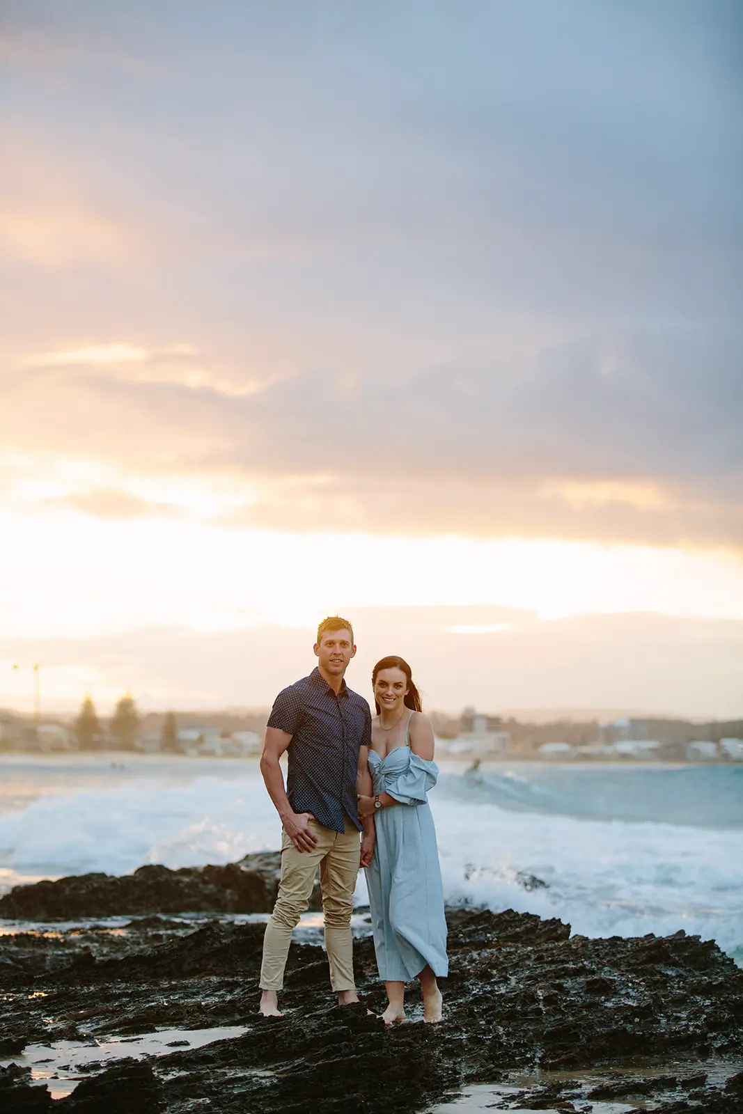 gold coast engagement photographer gold coast beach sunset